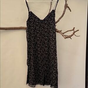 Chic Black and White Spotted Midi Dress